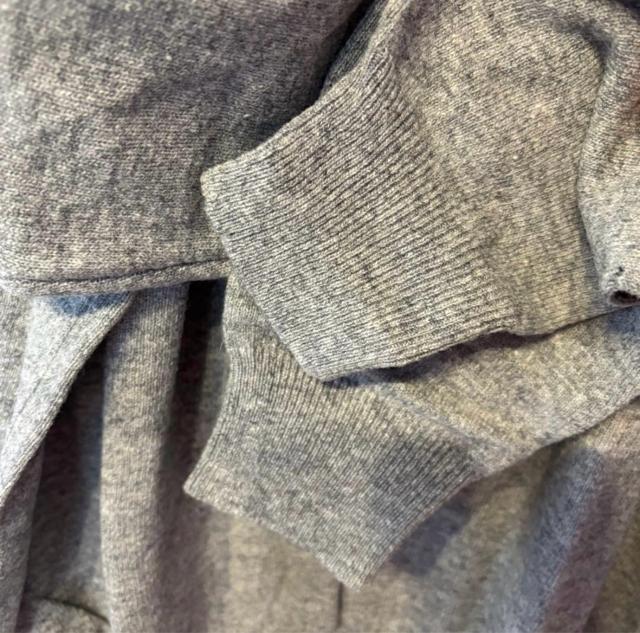 【新品】ポロバイヘラルド★グレー セーター ウール100% M 長袖 トップス ラウンドネック ニット トップス 薄手ニット < 男性ファッション  【新品】ポロバイヘラルド★グレー セーター ウール100% M 長袖 トップス ラウンドネック ニット トップス 薄手ニット < 男性ファッションの