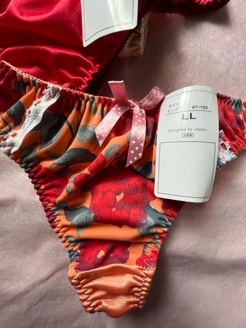 LLサイズ!3枚セット!光沢ツルツル素材!高貴品格!色とりどり!エレガント!Tバックショーツ!No.ラブリー < 女性ファッション LLサイズ!3枚セット!光沢ツルツル素材!高貴品格!色とりどり!エレガント!Tバックショーツ!No.ラブリー < 女性ファッションの