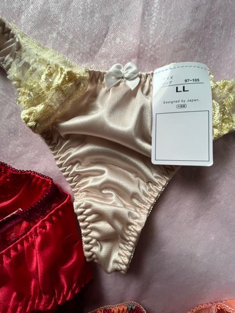 LLサイズ!3枚セット!光沢ツルツル素材!高貴品格!色とりどり!エレガント!Tバックショーツ!No.ラブリー < 女性ファッション LLサイズ!3枚セット!光沢ツルツル素材!高貴品格!色とりどり!エレガント!Tバックショーツ!No.ラブリー < 女性ファッションの