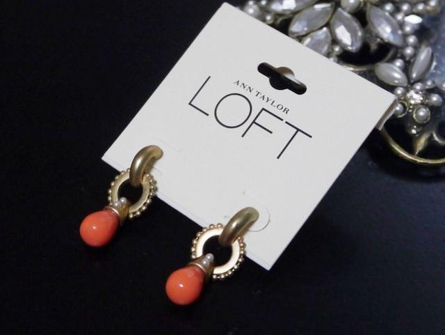 新品ANN TAYLOR LOFT ゴスロリ姫系アンティーク調ピアス < 女性アクセサリー/時計  新品ANN TAYLOR LOFT ゴスロリ姫系アンティーク調ピアス  < 女性アクセサリー/時計の