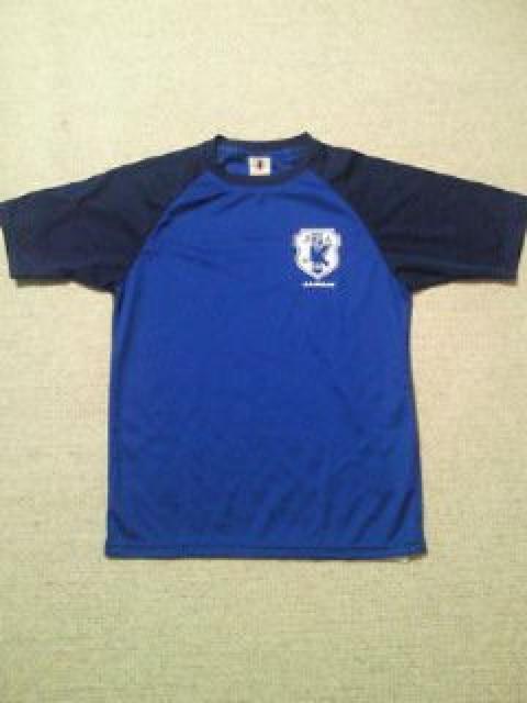 サッカー 日本代表 公式 Tシャツ ブルー ネイビー サラサラ 背番号 4 160 < レジャー/スポーツ  サッカー 日本代表 公式 Tシャツ ブルー ネイビー サラサラ 背番号 4 160 < レジャー/スポーツの