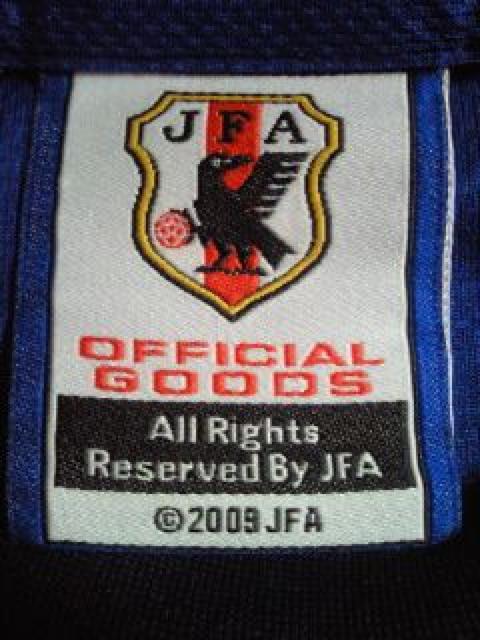 サッカー 日本代表 公式 Tシャツ ブルー ネイビー サラサラ 背番号 4 160 < レジャー/スポーツ  サッカー 日本代表 公式 Tシャツ ブルー ネイビー サラサラ 背番号 4 160 < レジャー/スポーツの