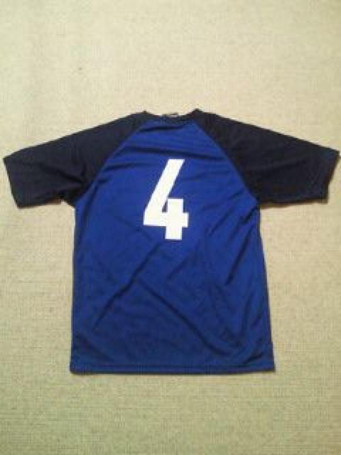 サッカー 日本代表 公式 Tシャツ ブルー ネイビー サラサラ 背番号 4 160 < レジャー/スポーツ  サッカー 日本代表 公式 Tシャツ ブルー ネイビー サラサラ 背番号 4 160 < レジャー/スポーツの