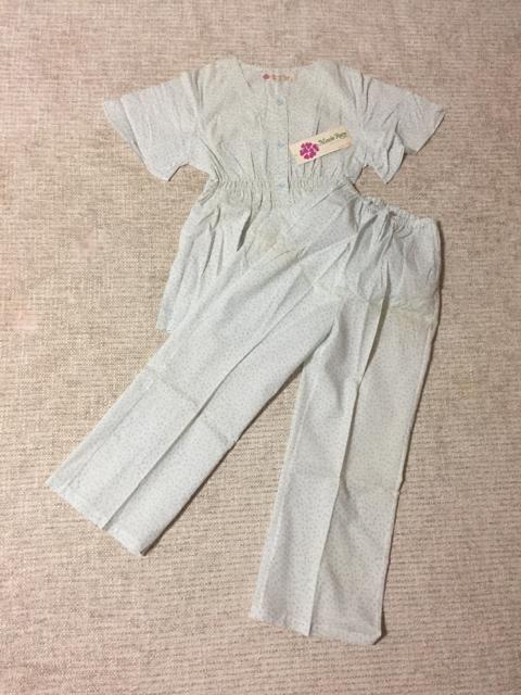 507.新品☆小花柄半袖パジャマ☆サイズM☆難有り < 女性ファッション  507.新品☆小花柄半袖パジャマ☆サイズM☆難有り < 女性ファッションの