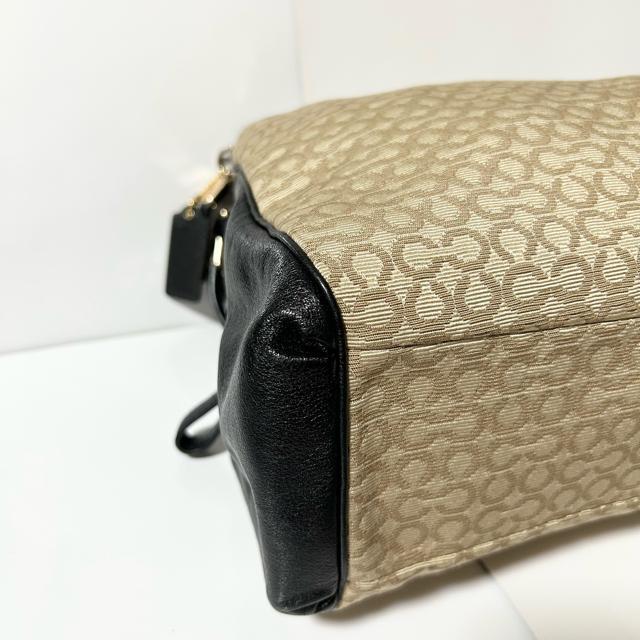 美品 COACH コーチ オプアート ショルダーバッグ < ブランド  美品 COACH コーチ オプアート ショルダーバッグ < ブランドの