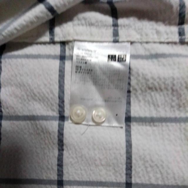 UNIQLO ワイシャツ カッターシャツ Mサイズ 美品 < 男性ファッション  UNIQLO ワイシャツ カッターシャツ Mサイズ 美品 < 男性ファッションの