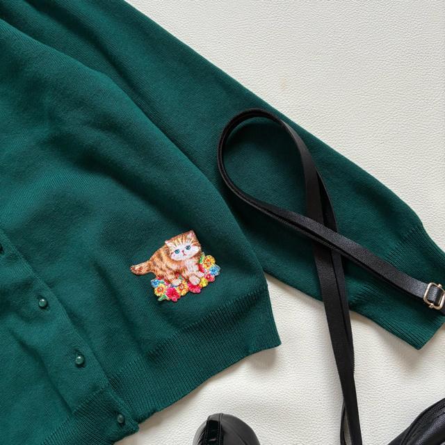 ◆美品◆フランシュリッペ◆猫モチーフニットカーディガン◆ダークグリーン◆肉厚◆M < ブランド  ◆美品◆フランシュリッペ◆猫モチーフニットカーディガン◆ダークグリーン◆肉厚◆M < ブランドの