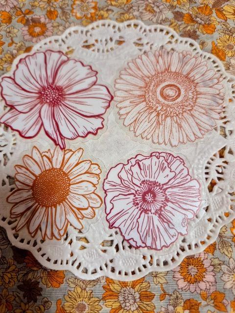 お裾分け☆お花の透明シール4枚☆2 < インテリア/ライフ お裾分け☆お花の透明シール4枚☆2 < インテリア/ライフの