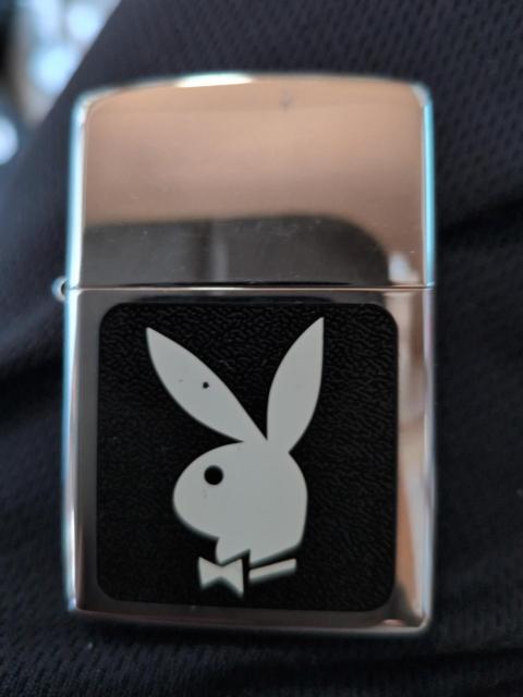 �v���C�{�[�C Playboy Zippo �W�b�|�[ ���C�^�[ �V���o�[ �u���b�N ���S���� 2005�N��  �� �u�����h�� 
