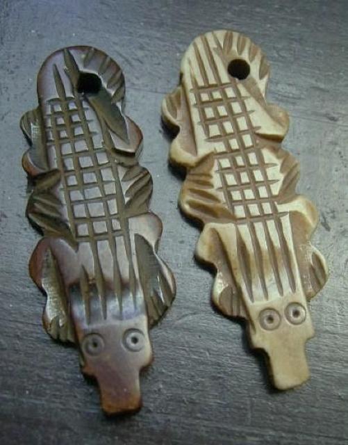 ☆即決☆バッファローボーンビーズ*ワニ 2個 < ペット/手芸/園芸  ☆即決☆バッファローボーンビーズ*ワニ 2個  < ペット/手芸/園芸の