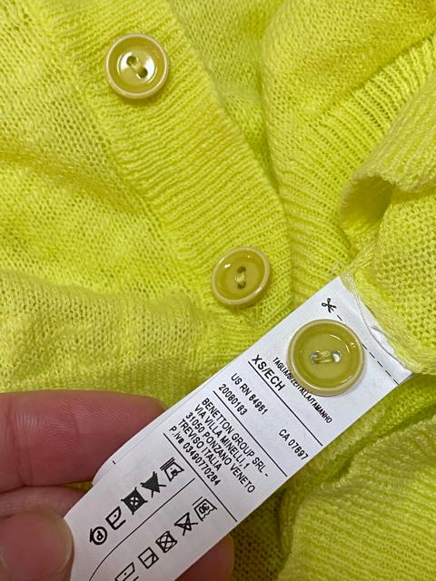 ベネトン☆ショッキングイエロー☆薄手カーディガン☆ < ブランド ベネトン☆ショッキングイエロー☆薄手カーディガン☆ < ブランドの