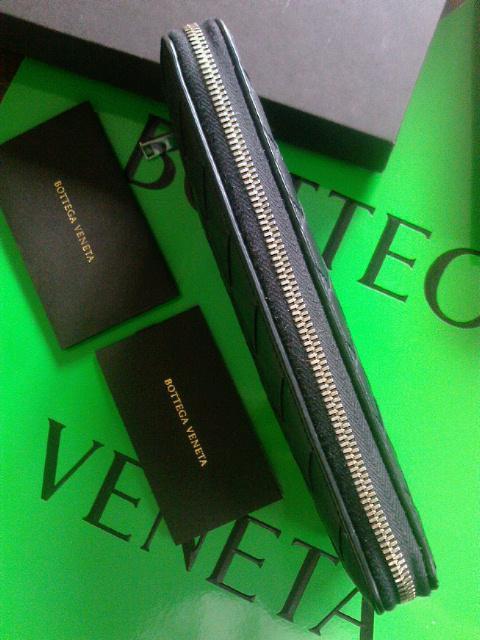 ボッテガヴェネタ★イントレチャート★黒緑★良美品★今季★男女★ < ブランド  ボッテガヴェネタ★イントレチャート★黒緑★良美品★今季★男女★ < ブランドの