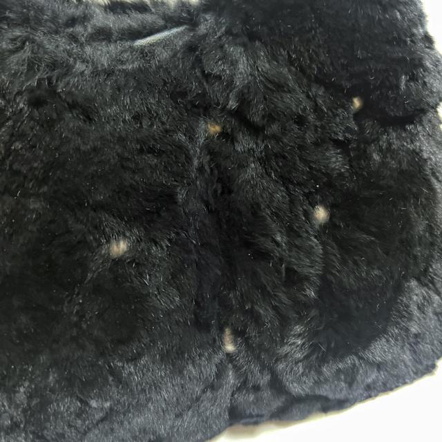 【美品】ふわふわファー ハンドバッグ/ofuon/黒/内ポケット < 女性ファッション  【美品】ふわふわファー ハンドバッグ/ofuon/黒/内ポケット < 女性ファッションの