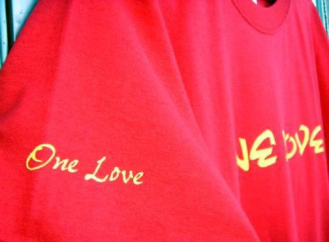 One Love u TVc QG [c X^ M  jt@bV 