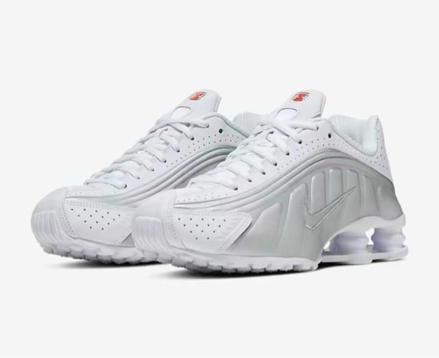 ☆NIKE SHOX R4☆ < ブランド  ☆NIKE SHOX R4☆  < ブランドの