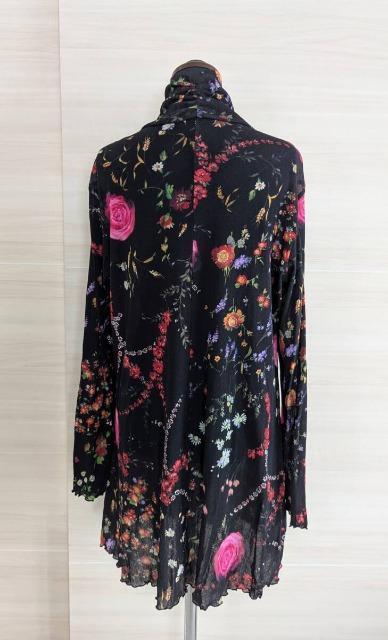 4298SHIZUKA KOMURO/シズカコムロ/コムロシズカ/シヅカコムロ/コムロシヅカ/チュニック/フラワーチュール/42 < ブランド  4298SHIZUKA KOMURO/シズカコムロ/コムロシズカ/シヅカコムロ/コムロシヅカ/チュニック/フラワーチュール/42 < ブランドの