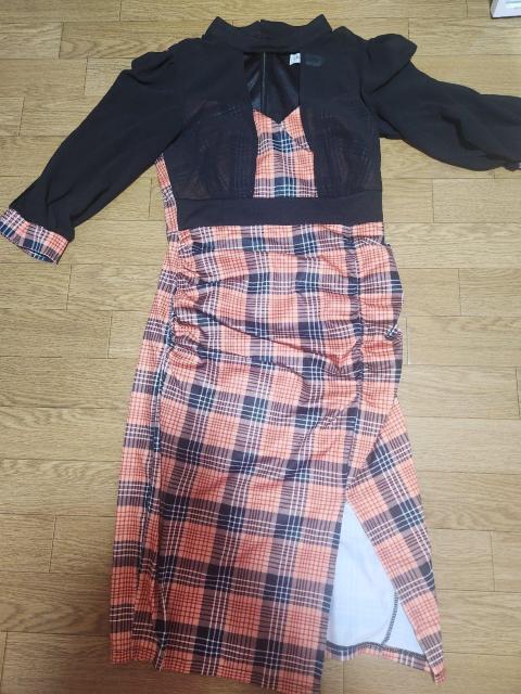 チェック柄 タイトミニワンピース サイズ→M < 女性ファッション  チェック柄 タイトミニワンピース サイズ→M  < 女性ファッションの
