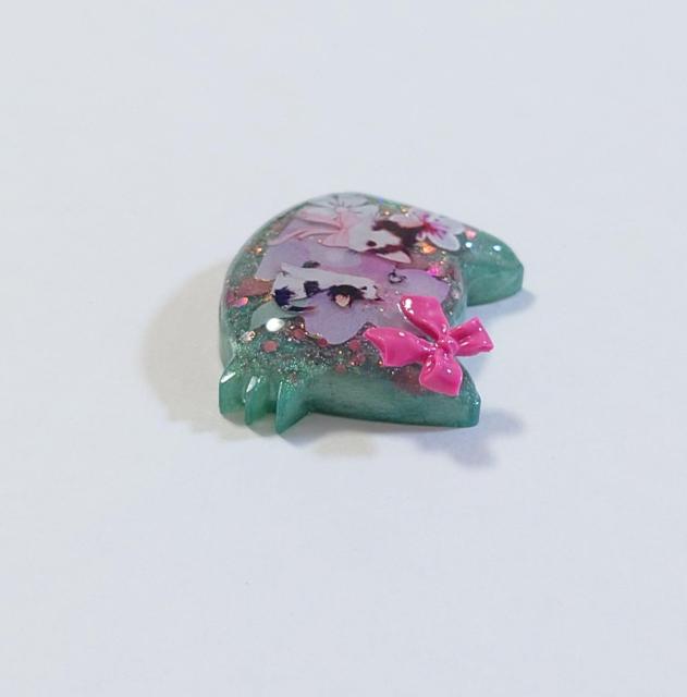 ねこちゃんレジンヘアゴム★キティ風  ねこ   猫    ネコ   レジンヘアゴム   猫アクセサリー   猫ネックレス  ねこ < 女性ファッション  ねこちゃんレジンヘアゴム★キティ風  ねこ   猫    ネコ   レジンヘアゴム   猫アクセサリー   猫ネックレス  ねこ < 女性ファッションの