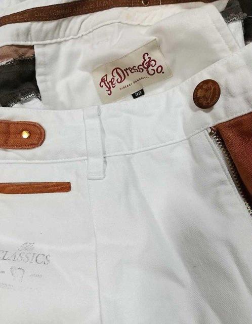 The Dress&Co. HIDEAKI SAKAGUCHI タック ジョッパーズパンツ サイズ38 白 ザドレスアンドコー 服 < 女性ファッション  The Dress&Co. HIDEAKI SAKAGUCHI タック ジョッパーズパンツ サイズ38 白 ザドレスアンドコー 服 < 女性ファッションの