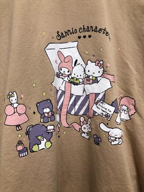 新品☆10L♪ハローキティ記念パーカー・黒エプロン・柔らかパンツ♪☆Q538 < 女性ファッション 新品☆10L♪ハローキティ記念パーカー・黒エプロン・柔らかパンツ♪☆Q538 < 女性ファッションの