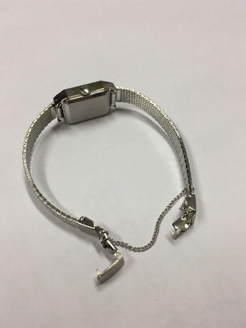 エドックス 手巻 レディスウォッチ新品 < 女性アクセサリー/時計  エドックス 手巻 レディスウォッチ新品 < 女性アクセサリー/時計の