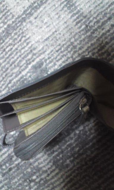 天然クロコダイル 二つ折り財布 ワニ革 未使用品 < 女性ファッション 天然クロコダイル 二つ折り財布 ワニ革 未使用品 < 女性ファッションの