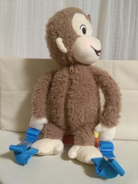 おさるのジョージ赤いほっぺプラチナムザッカ ウキウキぬいぐるみリュック < アニメ/コミック/キャラクター  おさるのジョージ赤いほっぺプラチナムザッカ ウキウキぬいぐるみリュック  < アニメ/コミック/キャラクターの