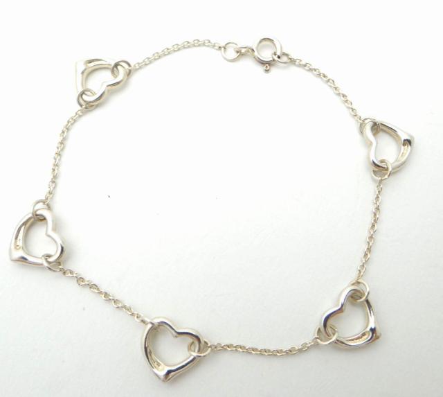 TIFFANY&CO. ティファニー オープンハート ブレスレット 17cm SV925<USED>【送料無料】 < ブランド  TIFFANY&CO. ティファニー オープンハート ブレスレット 17cm SV925<USED>【送料無料】 < ブランドの