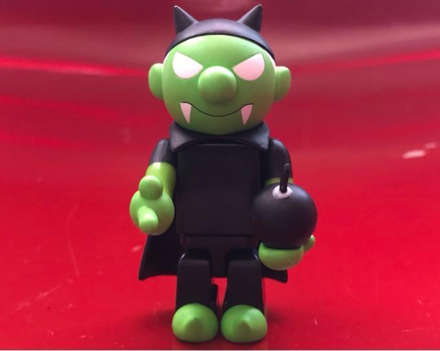 《TWIM》100% キューブリック フィギュア ベアブリック バウンティーハンター TOY secretbase メディコムトイ < ホビー  《TWIM》100% キューブリック フィギュア ベアブリック バウンティーハンター TOY secretbase メディコムトイ < ホビーの