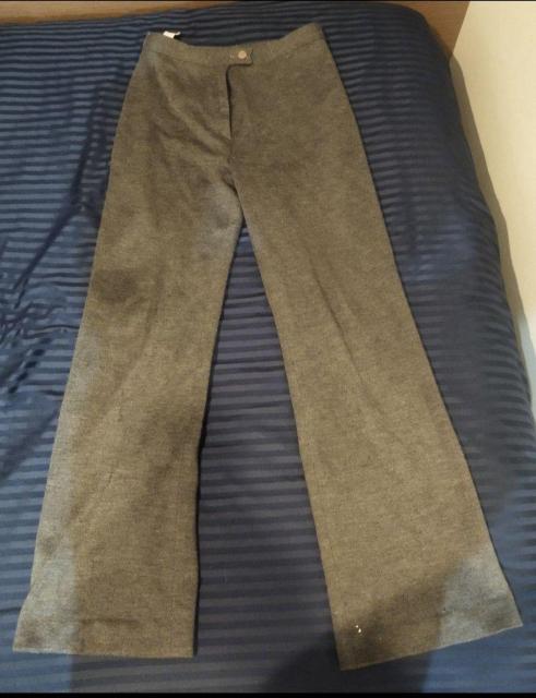 グレー ニット地ワイドパンツ きれいなライン 難・使用感有 ハイウエスト 11号 < 女性ファッション  グレー ニット地ワイドパンツ きれいなライン 難・使用感有 ハイウエスト 11号  < 女性ファッションの