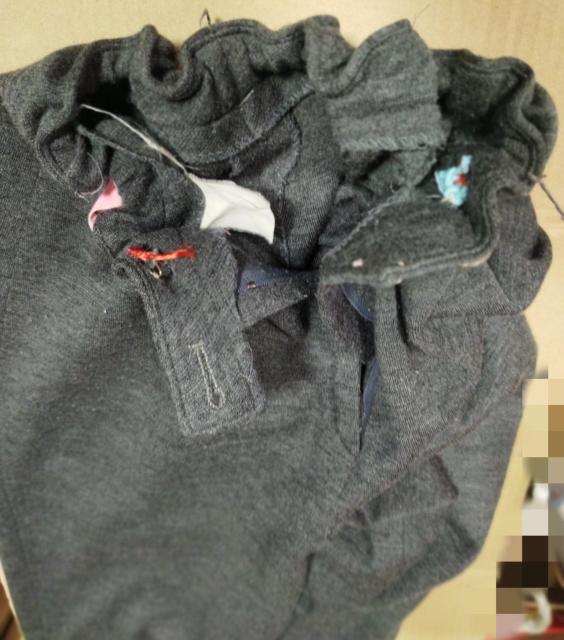 グレー ニット地ワイドパンツ きれいなライン 難・使用感有 ハイウエスト 11号 < 女性ファッション  グレー ニット地ワイドパンツ きれいなライン 難・使用感有 ハイウエスト 11号 < 女性ファッションの