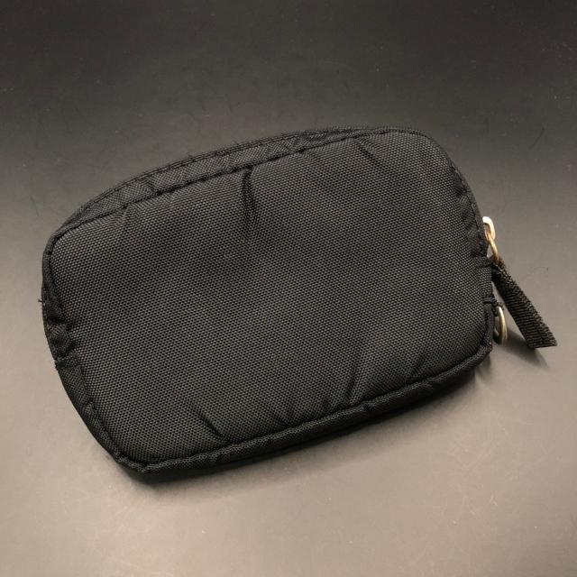  UNITED COLORS OF BENETTON RCP[X K  jt@bV 