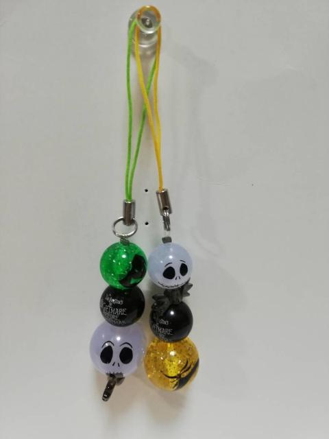 ナイトメアークリスマスカラフルビーズストラップ 2個セット < 家電/AV ナイトメアークリスマスカラフルビーズストラップ 2個セット < 家電/AVの