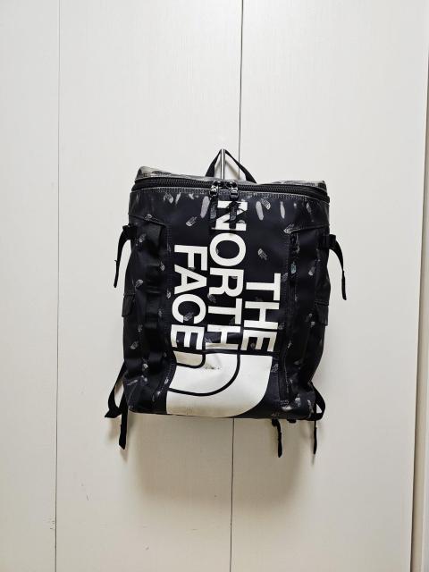 THE NORTH FACE ロゴロゴ リュック 黒 NM81968 < ブランド THE NORTH FACE ロゴロゴ リュック 黒 NM81968 < ブランドの