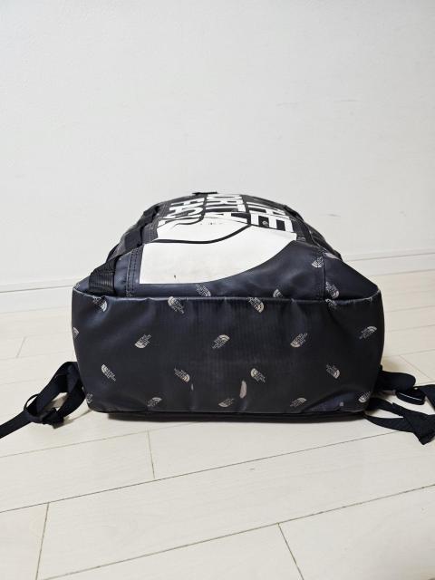 THE NORTH FACE ロゴロゴ リュック 黒 NM81968 < ブランド THE NORTH FACE ロゴロゴ リュック 黒 NM81968 < ブランドの