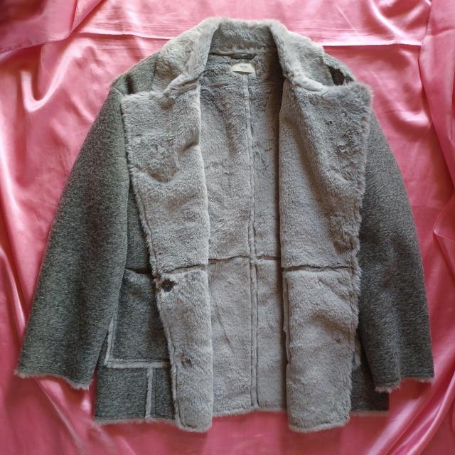 ★マンゴMANGOライト杢グレー裏地ふわふわファー暖か柔らか滑らか軽量快適お洒落可愛い♪テーラード長袖ふわもこジャケット164cm < キッズ/ベビー ★マンゴMANGOライト杢グレー裏地ふわふわファー暖か柔らか滑らか軽量快適お洒落可愛い♪テーラード長袖ふわもこジャケット164cm < キッズ/ベビーの