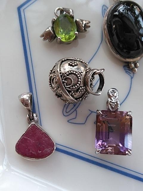 天然石ペンダントトップまとめ売り★ < 女性アクセサリー/時計 天然石ペンダントトップまとめ売り★ < 女性アクセサリー/時計の