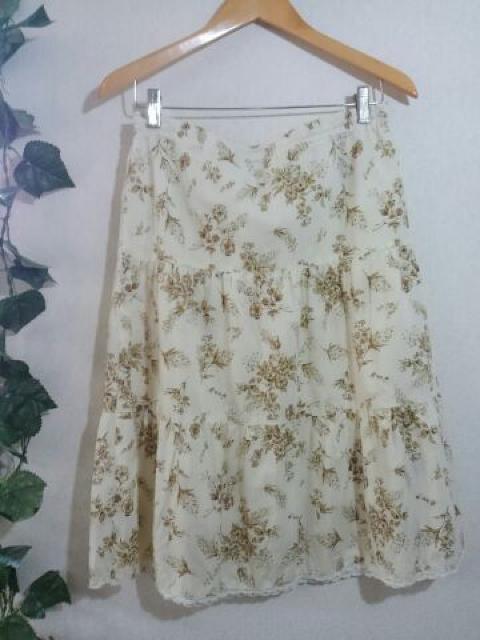 **B.L.U.E.* 草花模様 コットン*リネンSK AM < ブランド **B.L.U.E.* 草花模様 コットン*リネンSK AM < ブランドの