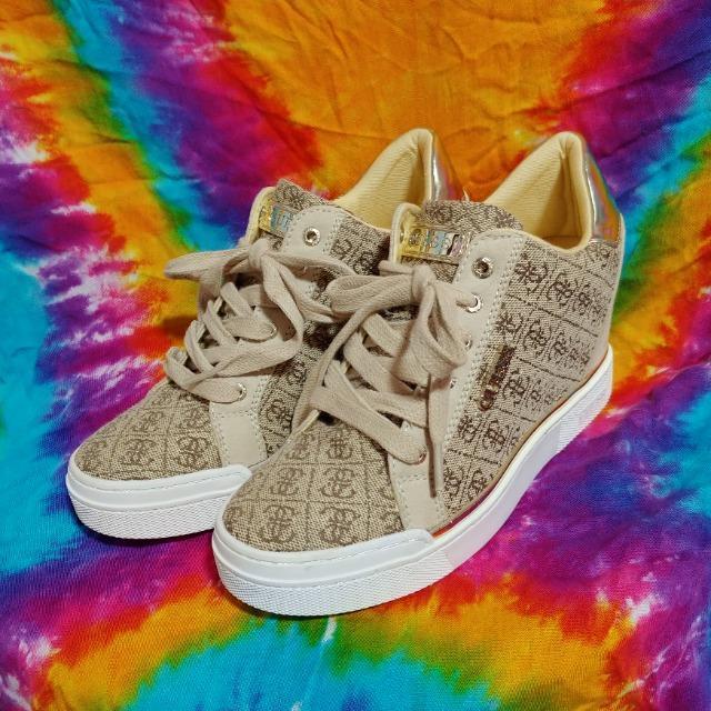 鬼カワ(///ω///)GUESSゲス□厚底ウェッジソールスニーカー□23.5cm□ < ブランド  鬼カワ(///ω///)GUESSゲス□厚底ウェッジソールスニーカー□23.5cm□  < ブランドの