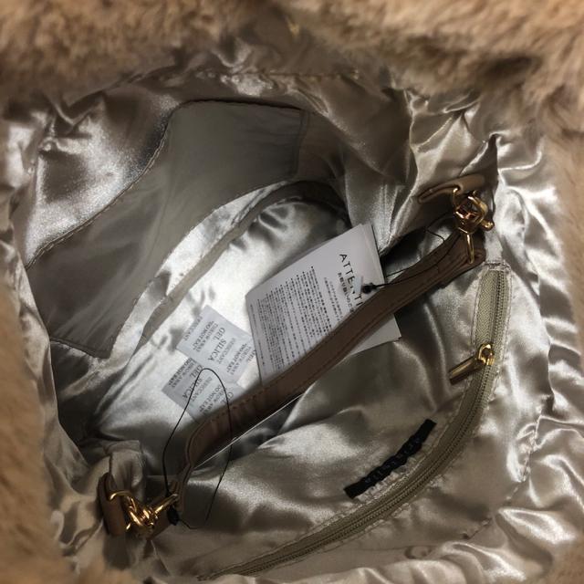 即決 新品 タグ付き aristella ファーバッグ ショルダーバッグ < 女性ファッション  即決 新品 タグ付き aristella ファーバッグ ショルダーバッグ < 女性ファッションの