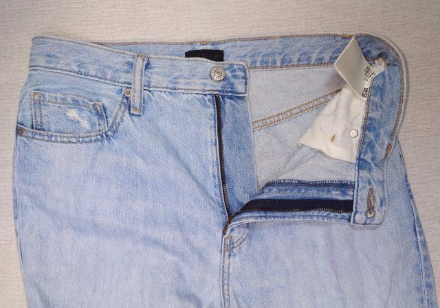 美品★ユニクロ★W78cm★ストレートハイライズジーンズ★ダメージデニム★メンズデニム★UNIQLO★レディースデニム★送料無料 < 男性ファッション 美品★ユニクロ★W78cm★ストレートハイライズジーンズ★ダメージデニム★メンズデニム★UNIQLO★レディースデニム★送料無料 < 男性ファッションの