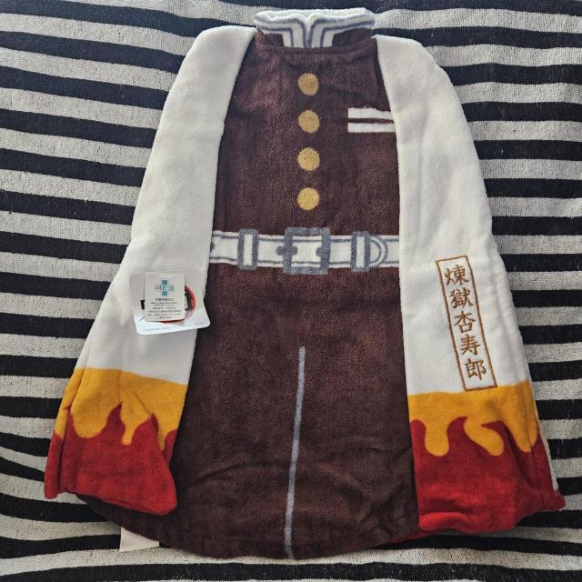 新品 タグ付き 鬼滅の刃 煉獄杏寿郎 ドレスタオル 隊服 羽織 < アニメ/コミック/キャラクター 新品 タグ付き 鬼滅の刃 煉獄杏寿郎 ドレスタオル 隊服 羽織 < アニメ/コミック/キャラクターの