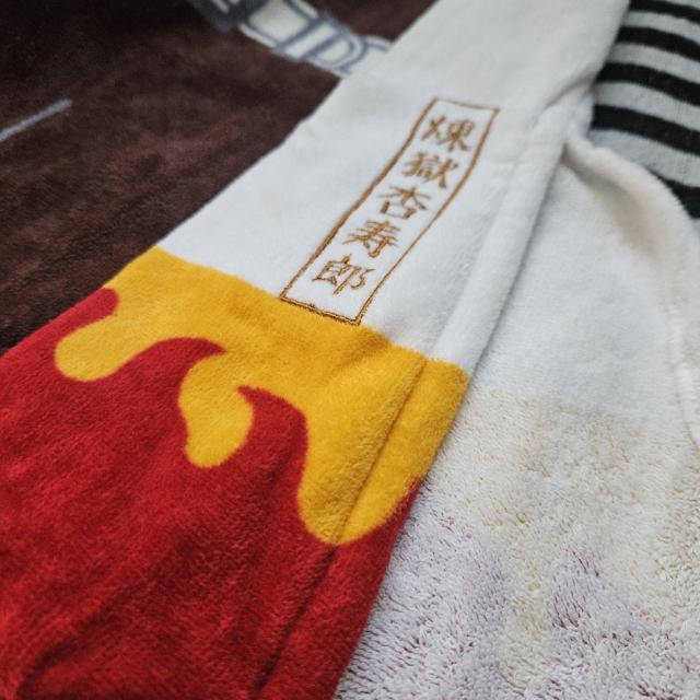 新品 タグ付き 鬼滅の刃 煉獄杏寿郎 ドレスタオル 隊服 羽織 < アニメ/コミック/キャラクター 新品 タグ付き 鬼滅の刃 煉獄杏寿郎 ドレスタオル 隊服 羽織 < アニメ/コミック/キャラクターの