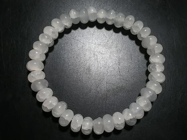 お得意さま感謝Day★天然石★龍紋瑪瑙(ホワイト) 8mm ブレス < 女性アクセサリー/時計 お得意さま感謝Day★天然石★龍紋瑪瑙(ホワイト) 8mm ブレス < 女性アクセサリー/時計の