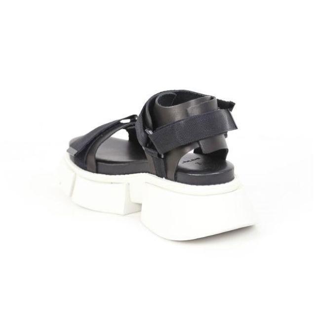 ViJULIUSEX  COWSKINPOLYSTRAPOVER SANDAL JEXLXgbvI[o[T_2  uh 