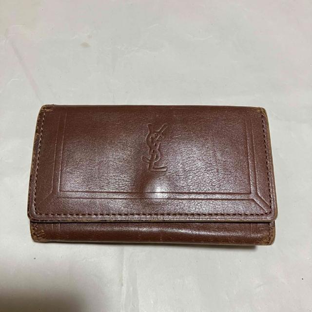 y1000~X^[gzyAeB[NzyYVES SAINT LAURENTz 3A L[P[X 