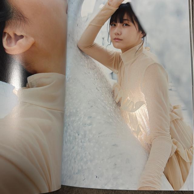 タンス整理品 おまとめOK タレントグッズ 送料込み STU48 瀧野由美子さん2nd写真集 ポストカードなし < タレントグッズ  タンス整理品 おまとめOK タレントグッズ 送料込み STU48 瀧野由美子さん2nd写真集 ポストカードなし < タレントグッズの