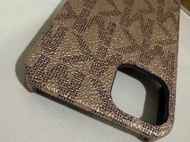 }CPR[X iPhone13 Ή P[X [Y S  uh 