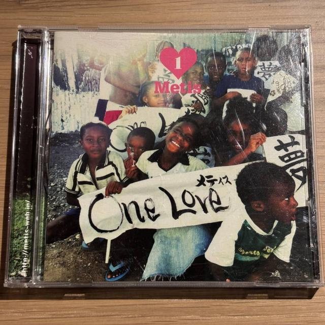 �yMetis�zONE LOVE  �� CD/DVD/�r�f�I�� 