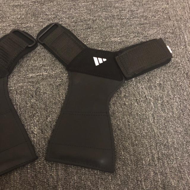 ���� adidas �A�f�B�_�X �p���[�O���b�v L/XL �� �u�����h�� 